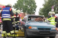 Aufspreizen der Tür, ...